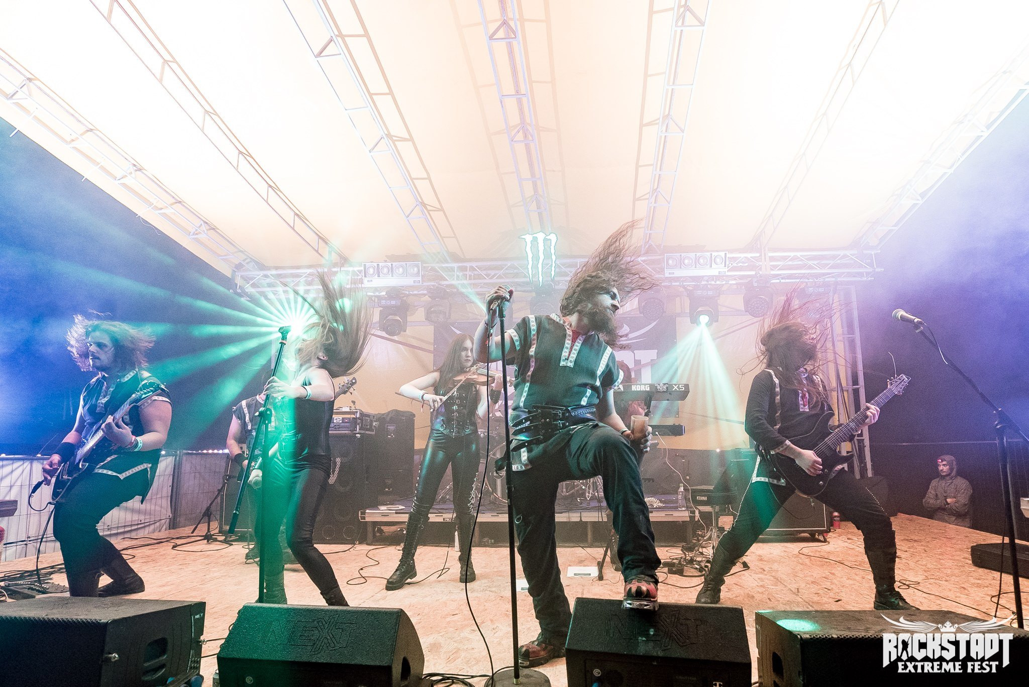 Trupa românească de folk-metal AN THEOS își lansează al 3-lea album: ”Spre cer”