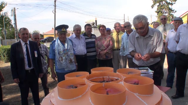 "Inventatorul" din Dolj revine cu o nouă invenţie: OZN-ul oltenesc