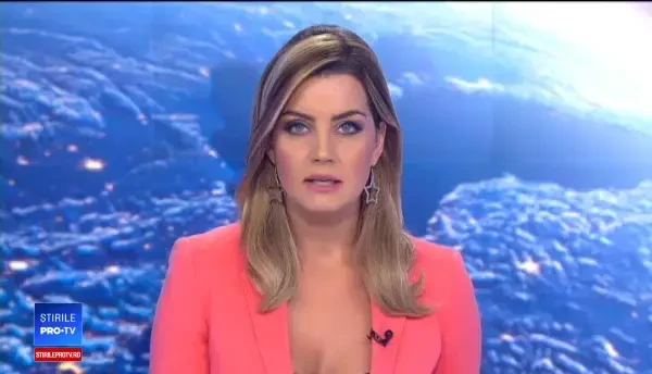 Un motociclist a trecut la câţiva paşi de moarte pe calea ferată, în Arad