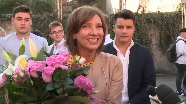 Noul an școlar început cu zâmbete și emoții de 2,5 milioane de elevi