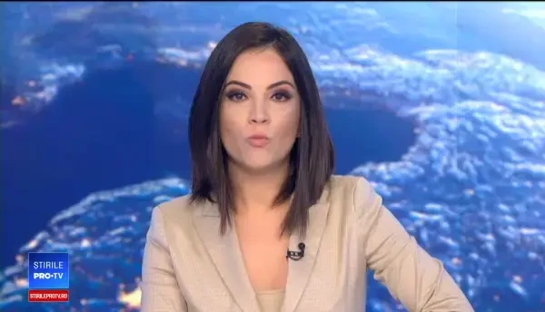 Polițist spulberat de TIR, în timp ce ajuta un șofer pe banda de urgență