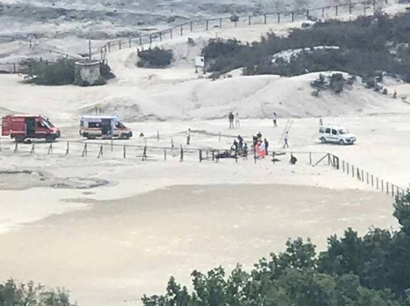 O familie a murit în craterul unui vulcan în Italia. Părinții ar fi încercat să-și salveze copilul