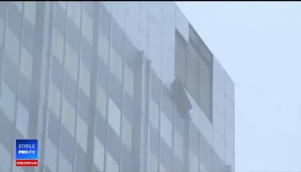 Peisajul sumbru lăsat în urmă de uraganul Irma. Pagubele sunt însemnate