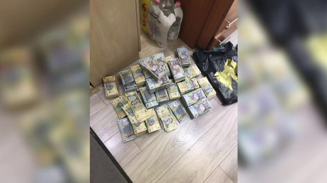 spalare de bani, infractiune, perchezitii, valuta, casa valutara, dragonul rosu,