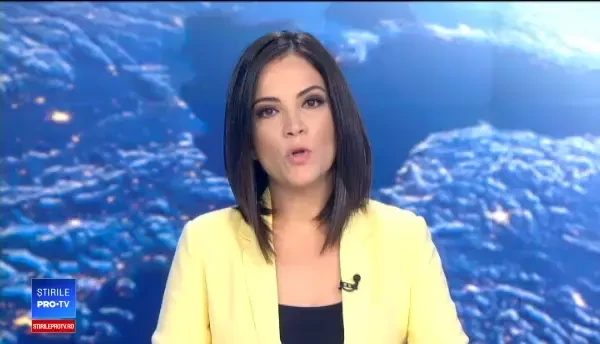 Nava cu migranţi, aflată în derivă în Marea Neagră, a fost adusă la țărm