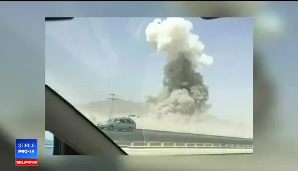 Unul din cei 3 militari răniţi în Afganistan a murit. Momentul exploziei, surprins de un taliban