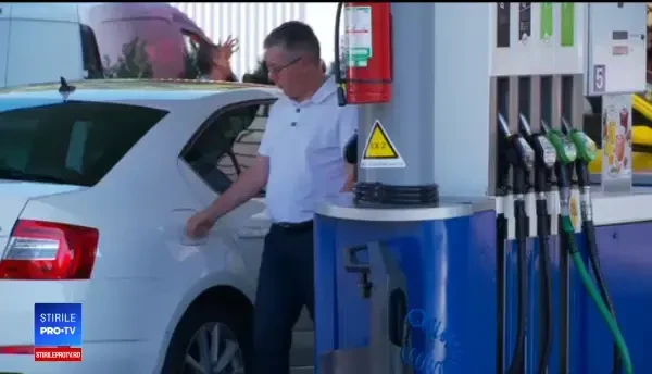 Supraacciza a scumpit cu 13 bani/ l carburanții. Avertismentul transportatorilor: ”Cresc toate prețurile”