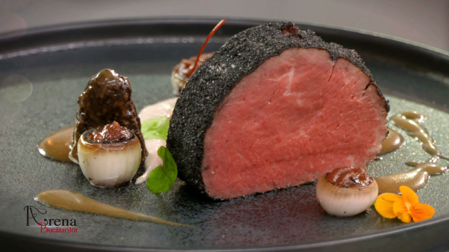 Langustine cu hummus, cartofi dulci și limbă de vita cu granita de foie gras