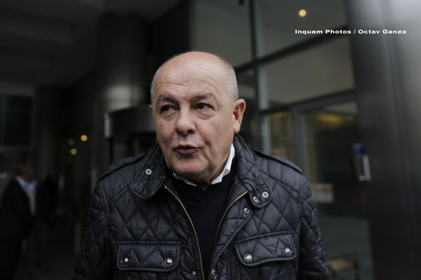 Încă o bătaie între politicieni. Un liberal susține că a fost lovit de președintele executiv al PSD