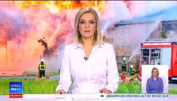 Incendiu puternic la o fabrică de mobilă din Reghin