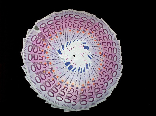 Misterul zecilor de mii de euro aruncate la toaletă în Geneva