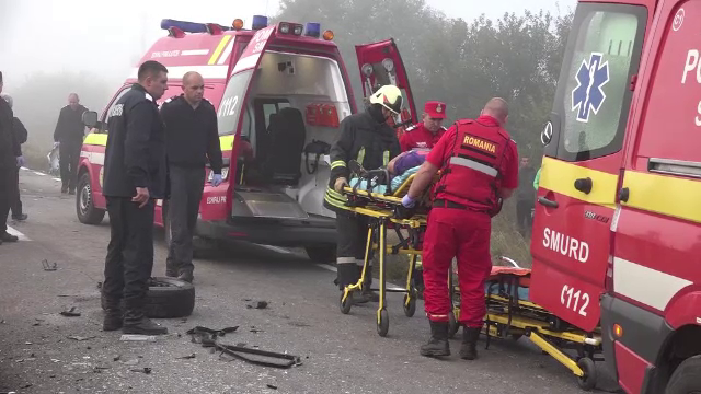 Carambol pe o șosea din Alba, din cauza ceții dense. Un bărbat a murit