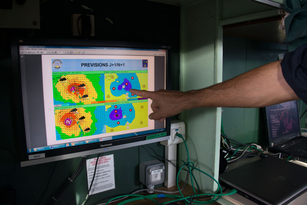 Furtuna Maria s-a intensificat şi a devenit un "uragan major"