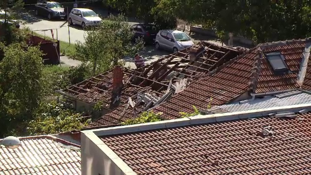 O nouă lovitură pentru persoanele afectate de furtună: asigurarea obligatorie nu îi va despăgubi