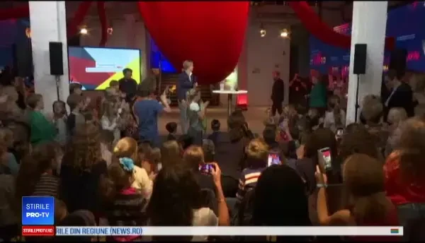 Angela Merkel, întâlnire cu copiii înainte de alegeri. Ce întrebări i-au pus aceștia