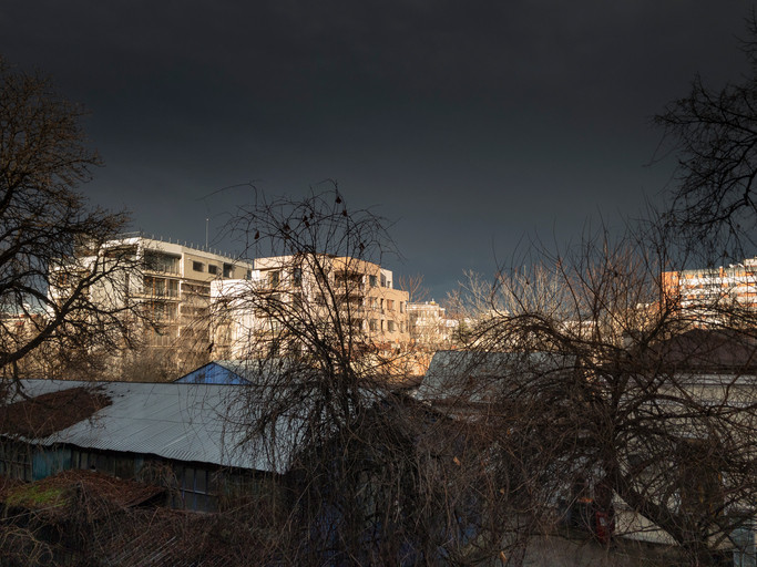 Fenomene extreme în Capitală în următoarele zile: vijelii, grindină şi ploi torenţiale