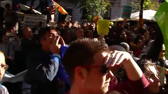 Guvernul spaniol ia măsuri dure împotriva separatiştilor catalani. Proteste în Barcelona