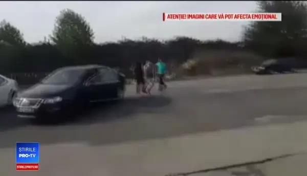 Șofer bătut și lăsat inconștient pe asfalt, după o șicanare în trafic, la Orăștie