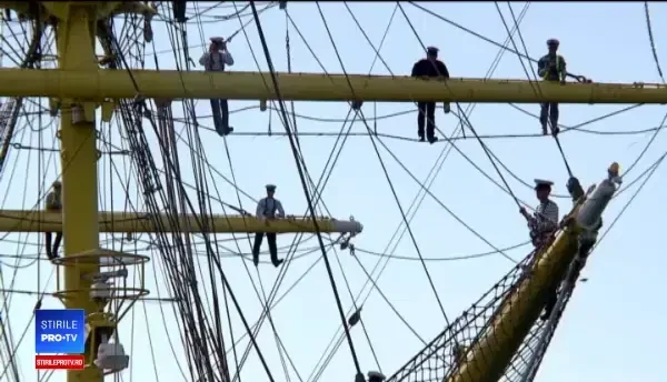 Nava şcoală Mircea s-a întors acasă după 4 luni de antrenamente pe mare