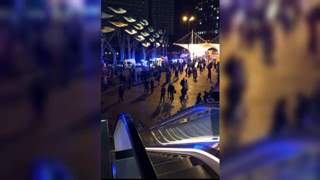 Atac cu acid în Londra. Adolescent de 15 ani, reținut