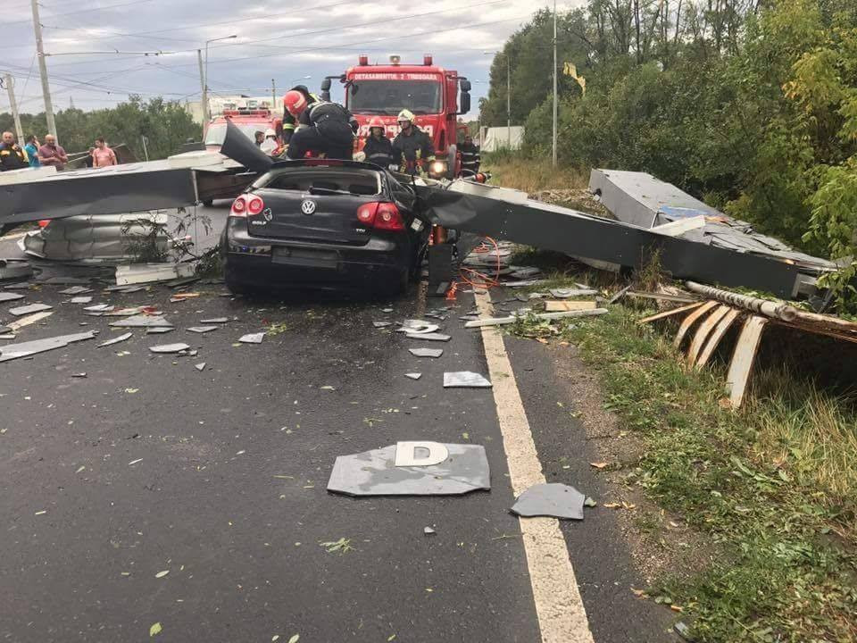 Teoria consilierului primarului Timișoarei, privind cauza prăbușirii porții