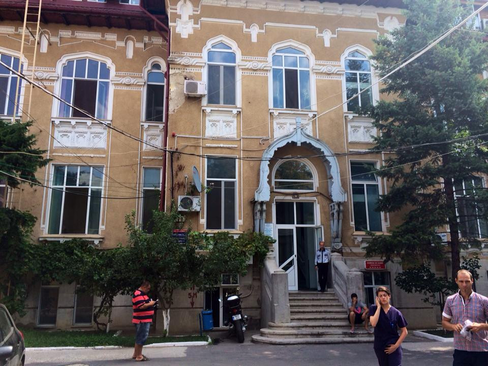 Caz ireal în București. S-au furat trei picioare amputate de la Spitalul Cantacuzino. Unul a fost găsit pe stradă