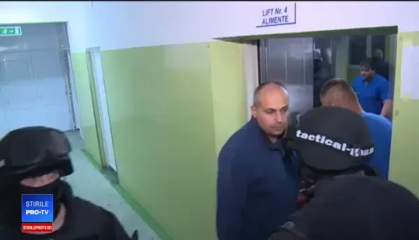 Omar Hayssam, condamnat pentru terorism, a ajuns la spital, cu insuficiență renală