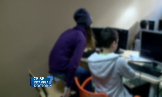 Ce pot face părinții în cazul în care copiii se uită la materiale pentru adulți