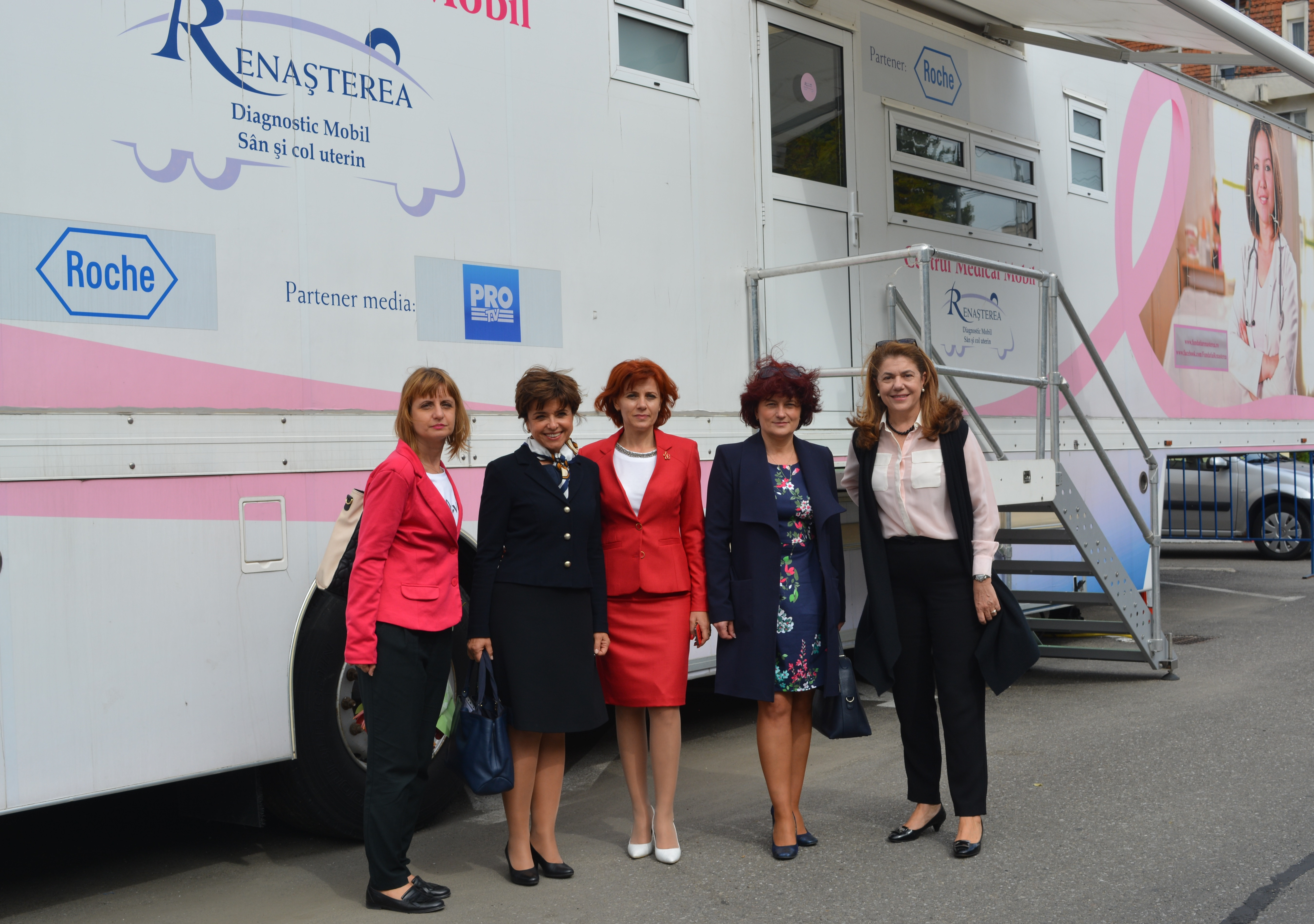 Mamografii și teste Babeș-Papanicolau oferite gratuit femeilor din Mioveni