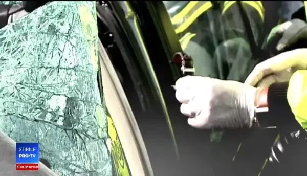 Grav accident la Medgidia, soldat cu 3 morți