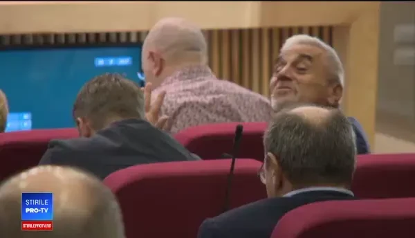 Şedinţă cu scântei la Primăria Capitalei. Aleșii au scăzut fondurile pentru străzi, nu și biserici