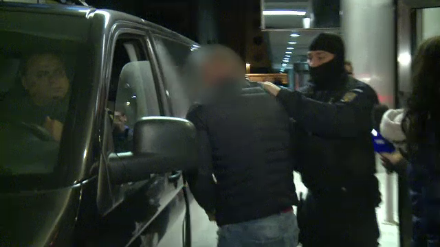 5 persoane suspectate de crimă în Irlanda, audiate toată noaptea la DIICOT