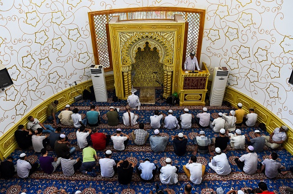 Autoritățile chineze le-au ordonat musulmanilor să predea copiile Coranului