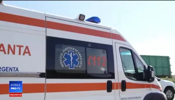 14 pasageri, printre care şi un copil, au trăit momente de groază într-un microbuz