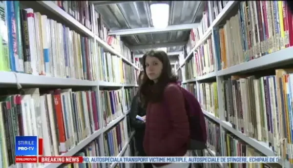 "Noaptea bibliotecilor" la Craiova. Cum sunt atrași copiii să citească mai mult