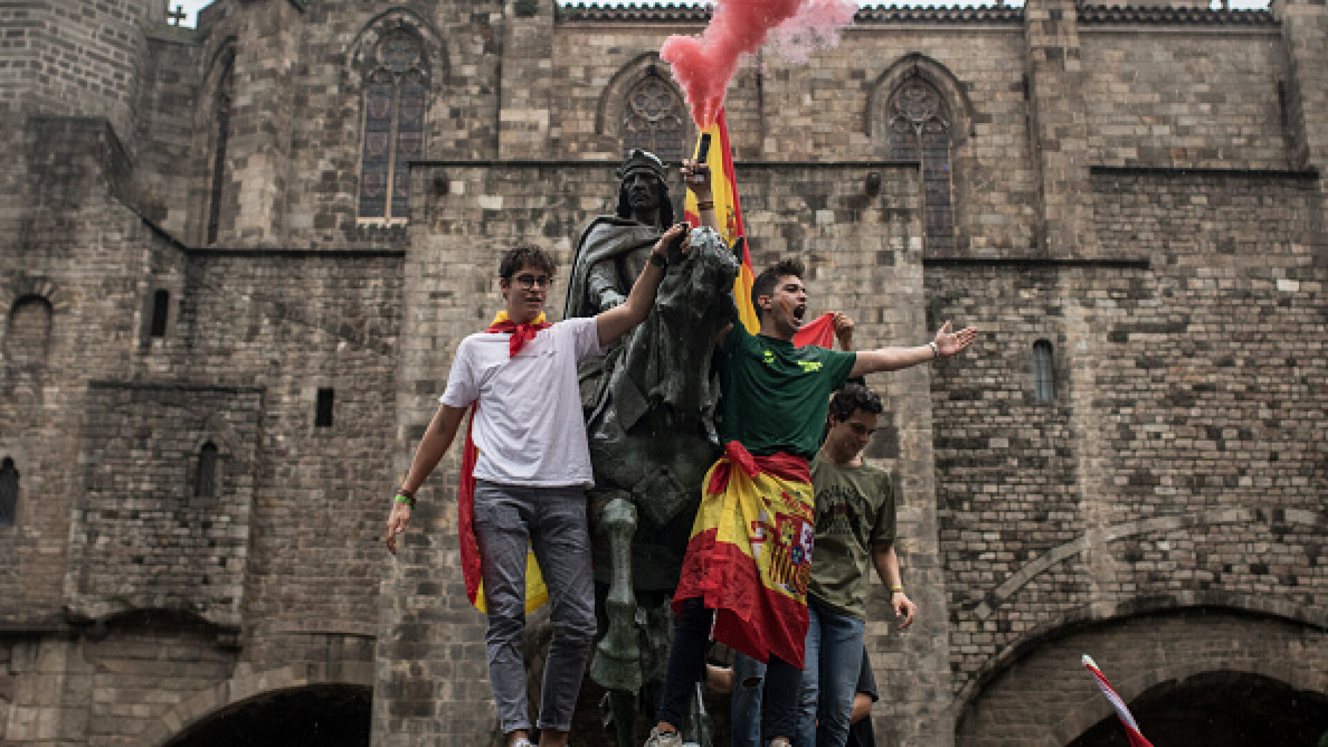 Cea mai bogată regiune a Spaniei, la răscruce. Cum au ajuns catalanii să-și dorească separarea