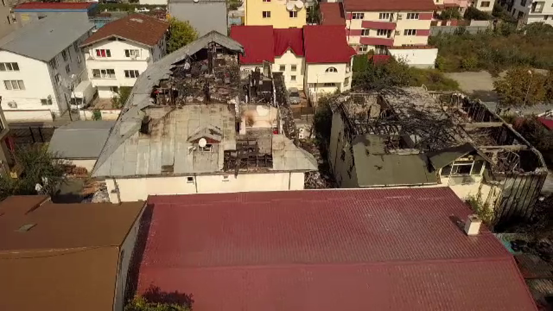 Victima incendiului care a distrus un azil privat din Bucureşti a murit intoxicată cu fum. Declaraţia fiicei bătrânului