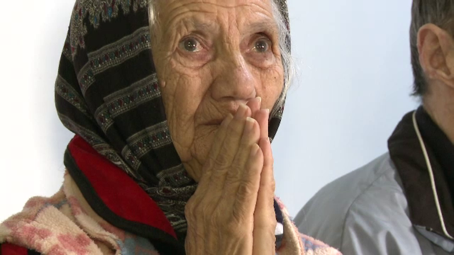 O româncă a transformat un orfelinat comunist într-o casă de bătrâni