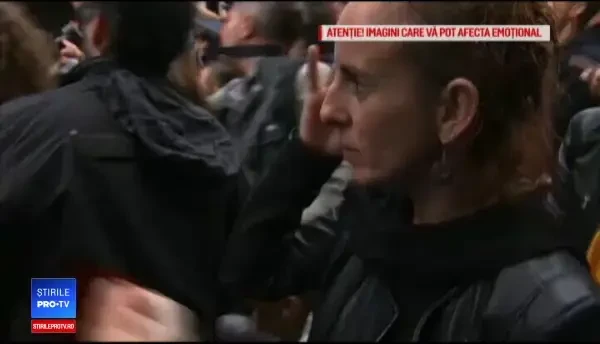 460 de răniți în Catalonia. Bastoane, gloanţe de cauciuc și oameni scoși cu forța de la vot