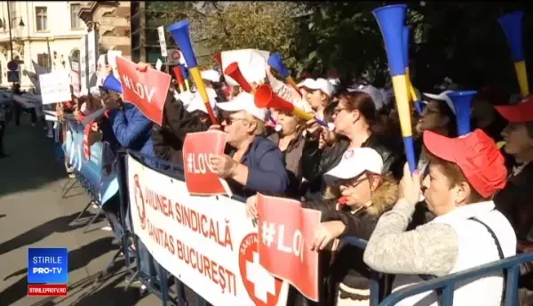 Săptămâna a început cu noi proteste în Sănătate. Medicii se tem că legea salarizării le va scădea veniturile