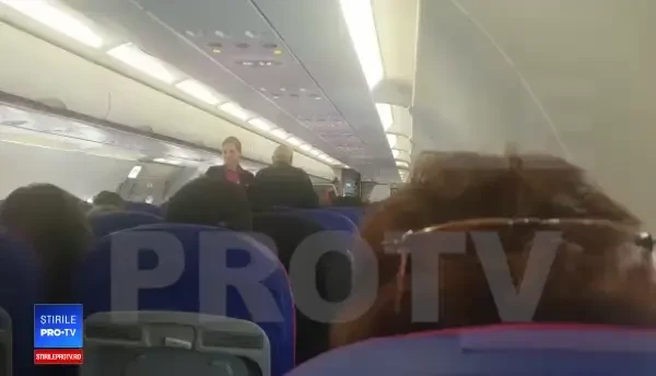 Alertă la bordul unui avion Wizz Air. Un pasager a murit în aeronavă, la decolare pe Otopeni