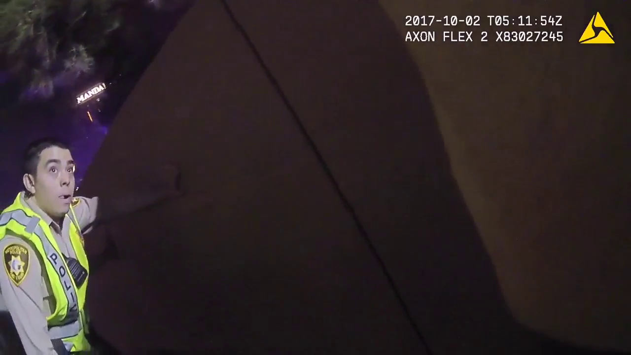 Imagini bodycam cu modul în care a acționat poliția din Vegas. Au ajuns la atacator în 72 de minute
