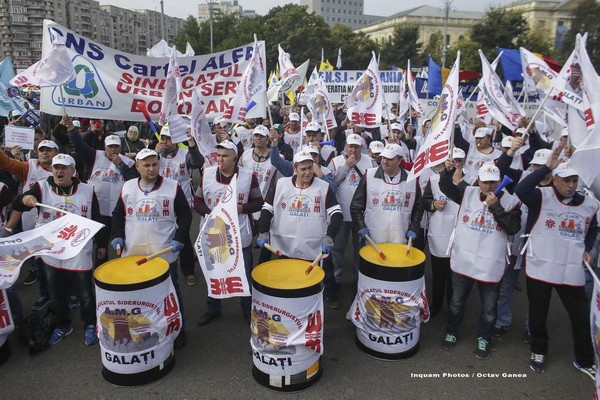 proteste in Piata Victoriei