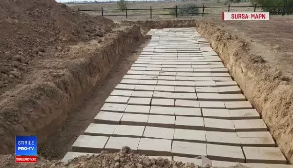 Eroii de la Stalingrad, îngropaţi în Rusia în cutii de carton. Ministrul Apărării a declanşat o anchetă