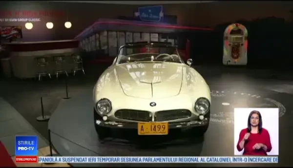 Târg de mașini clasice la Berlin. Una din cele mai scumpe trece de 2 mil de euro