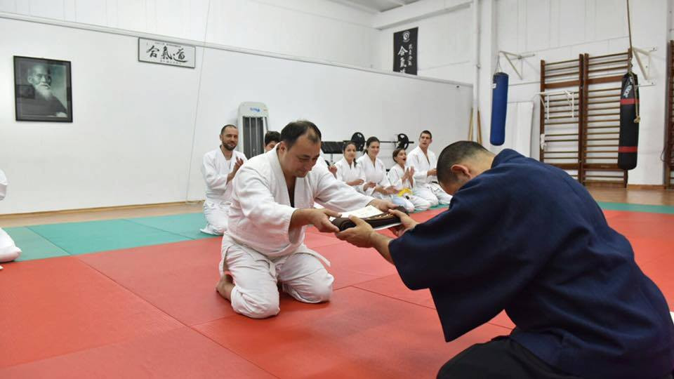 Palada, către Goțiu: Vă întind o mână, ca la rugby, după ce doi adversari se tăvălesc