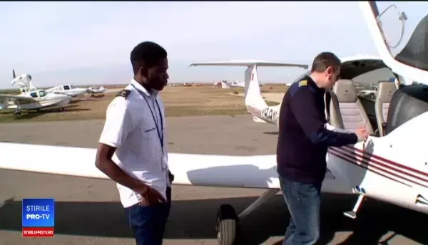 România, centru de formare a echipajului de zbor. Fiul unui ministru din Tanzania învață la noi