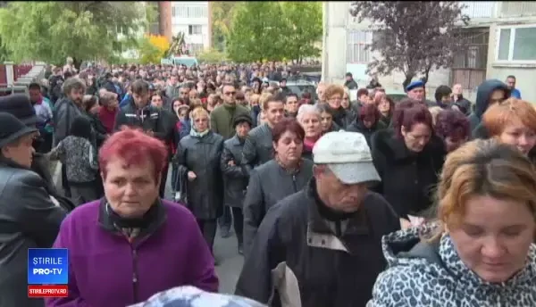 Unul dintre minerii din Lupeni, înmormântat duminică, de ziua lui