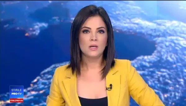 Trafic blocat pe DN 72. O cisternă cu motorină s-a răsturnat