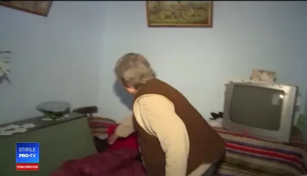 Pensionară din Târgoviște, jefuită de 6.500 de lei de o străină pe care a invitat-o în casă